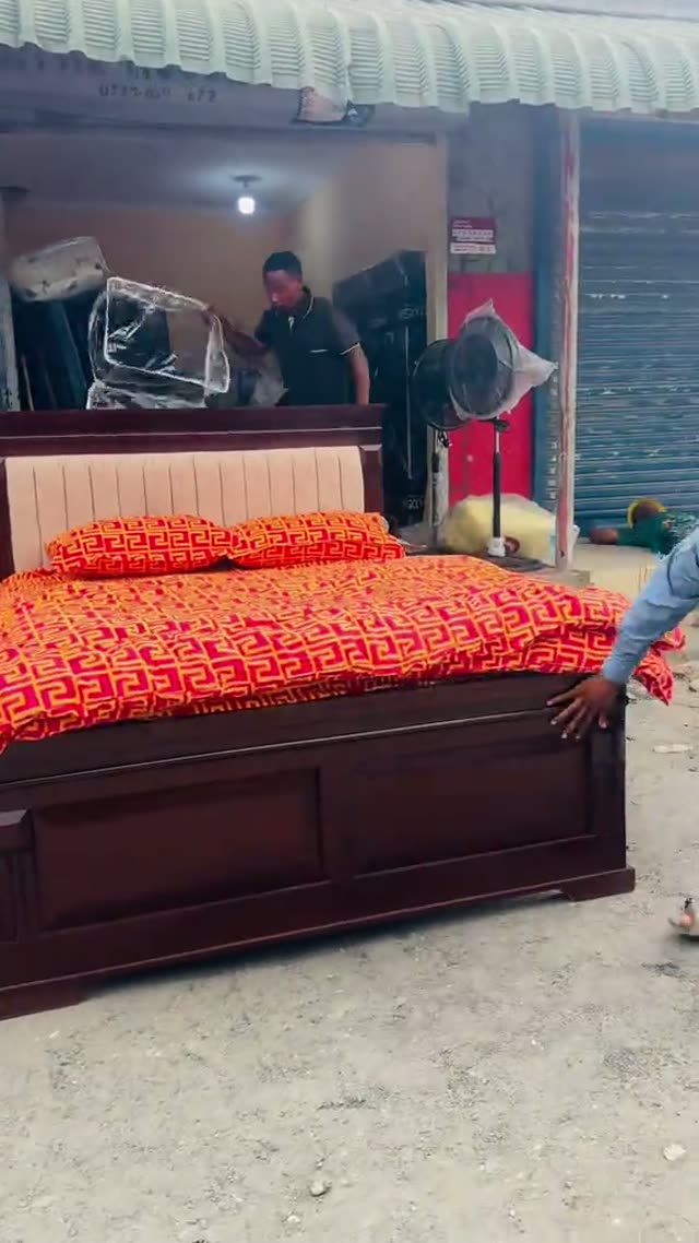 Kitanda cha Mbao na Godoro
